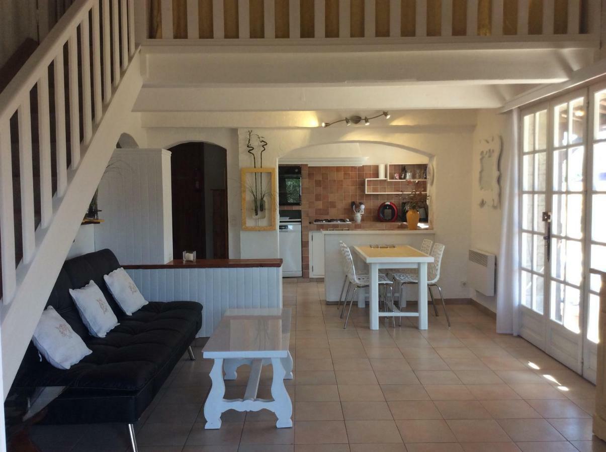 Apartmán 89 Le Grand Pin Sainte-Maxime Exteriér fotografie
