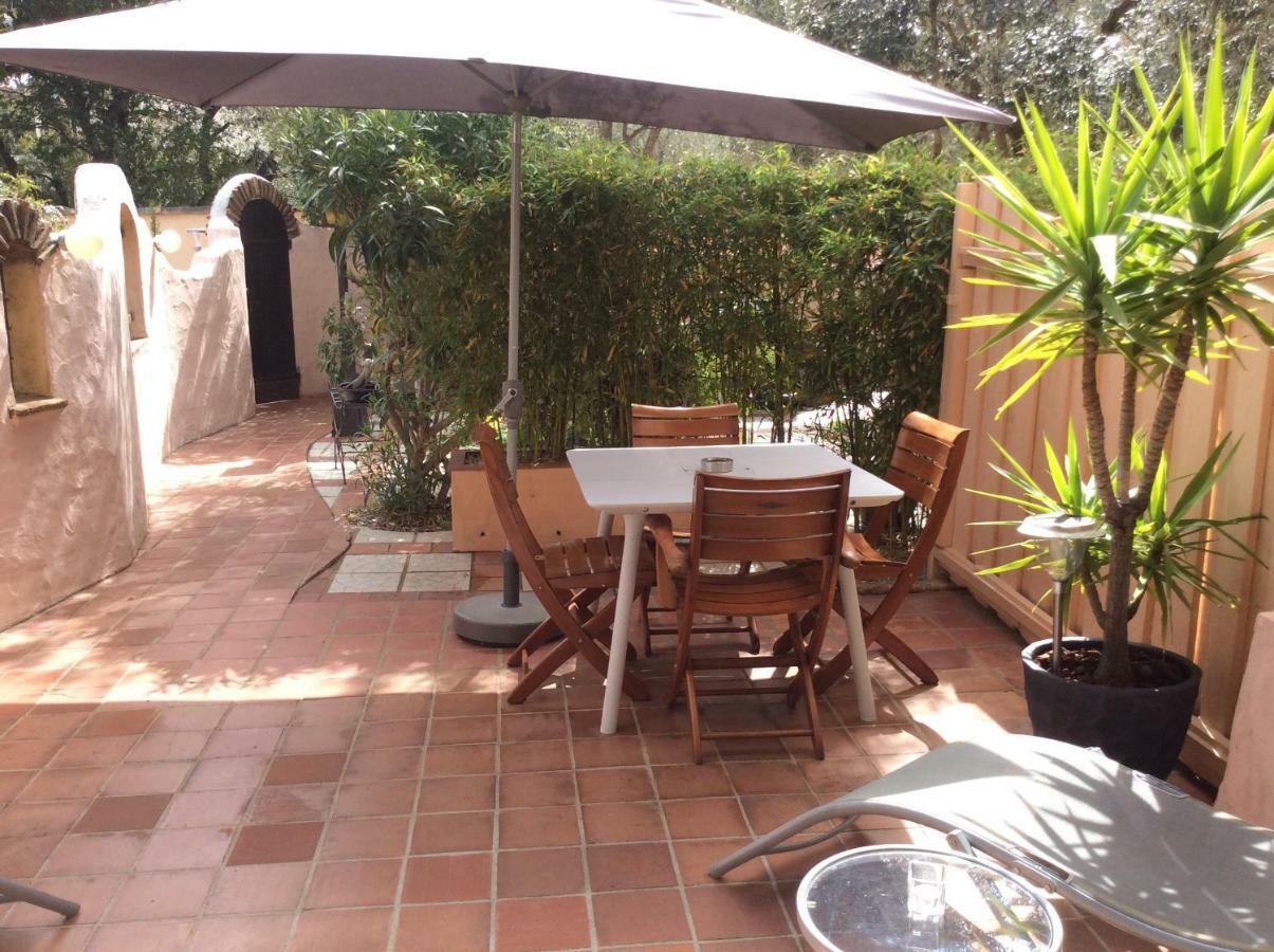 Apartmán 89 Le Grand Pin Sainte-Maxime Exteriér fotografie